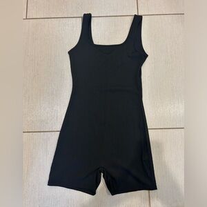 Shein Black Romper (Never worn)